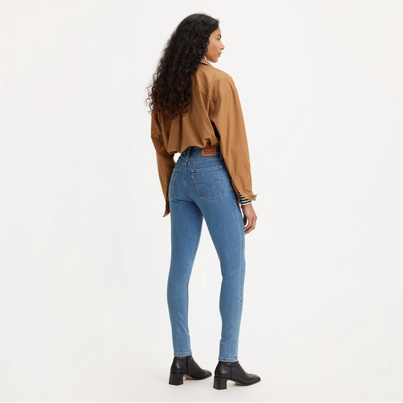 Levi’s 721 High-Rise Skinny - Picture 2 of 4